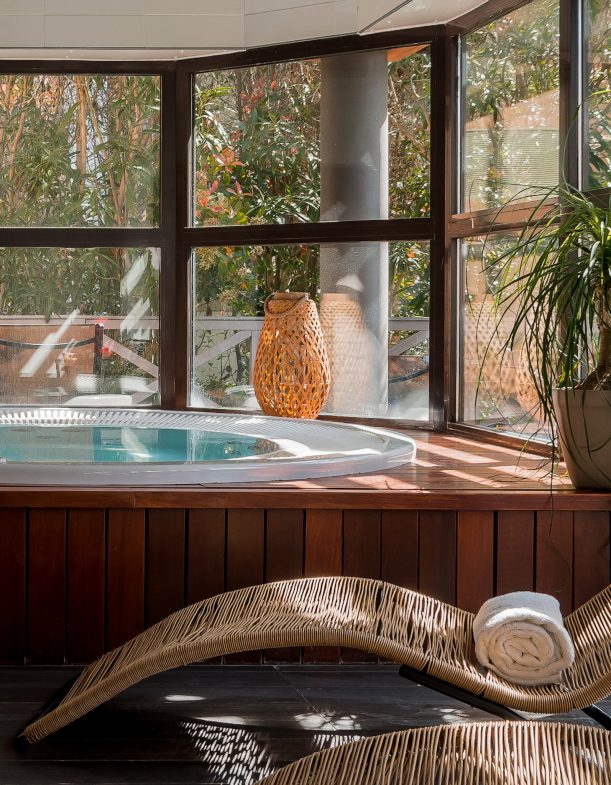 spa-nuxe-saint-raphael-jacuzzi-bath Cocooning getaway at the Nuxe de Valescure Spa in Saint-Raphaël